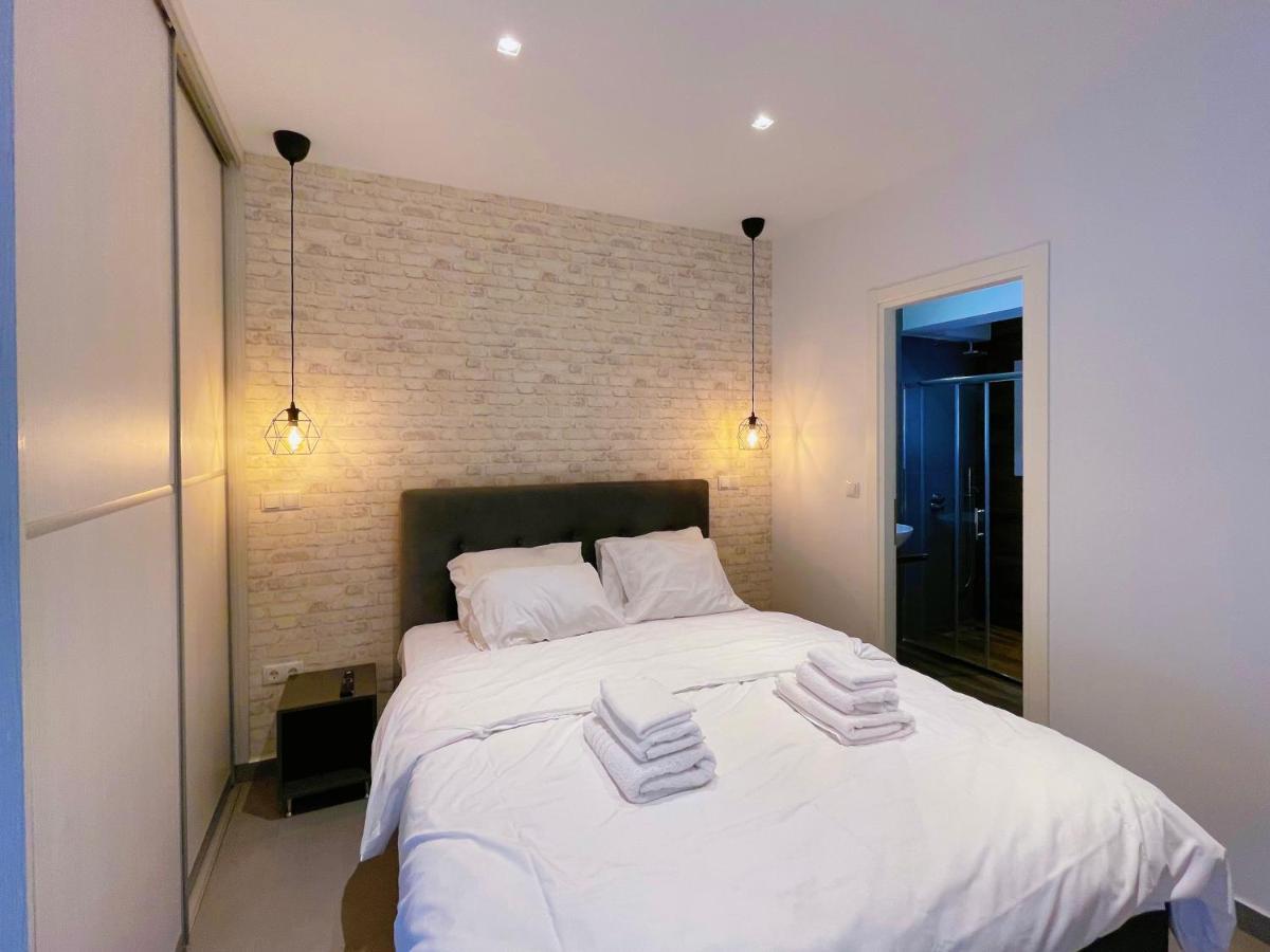 Wsd Hera Luxury Stylish 2Bd Apt With City View Balcony Near Merto Athena Bagian luar foto